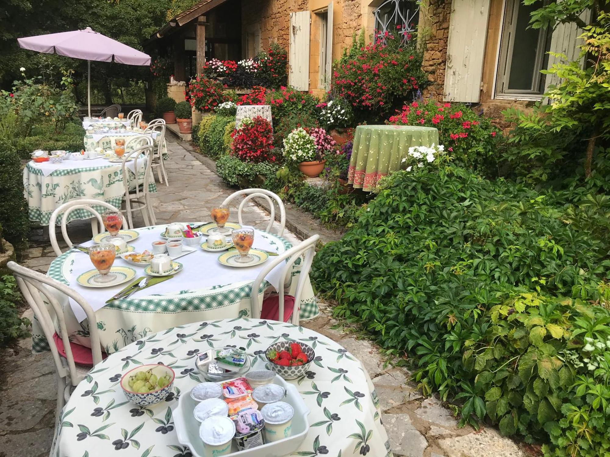 Bed&Breakfast Le Moulin Neuf Saint-Alvère Extérieur photo